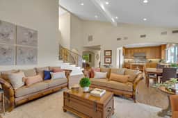 5BR Family Oasis w/ Views, Pool, Trampoline & BBQ