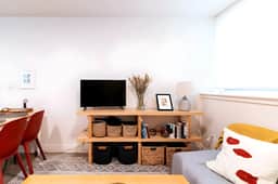 Charming 2BR – Walk to Parks, Eats, Light Rail