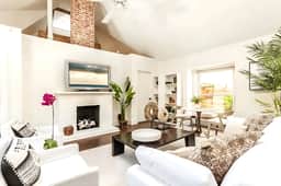 Vaulted 2BR Steps to Surf, Shops & Cafes