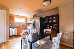 Free EV Charging 3BR Garage Wifi Walk to Parks