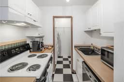 Downtown Condo – Views, Walkable, Fun! Dog Ok