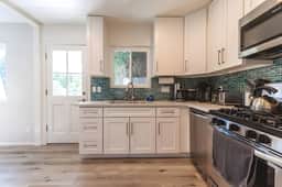 Nearby Beach and Carlsbad | Modern Home