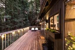 Idyllic Mill Valley cottage next to Muir Woods