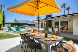 The Hollywood Hideout with Pool, Spa, Game Room