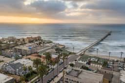 Sun, Surf & Style – OB 2BR w/ Views + Vintage Vinyl