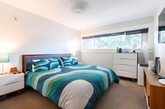 Bright Condo w/ City Views in Prime Location