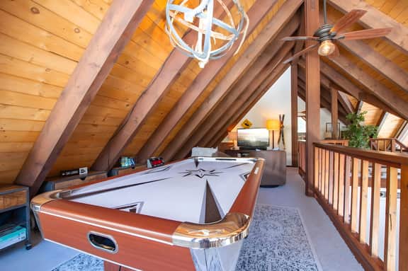 A-Frame Cabin | Hot Tub • BBQ • Family Fun