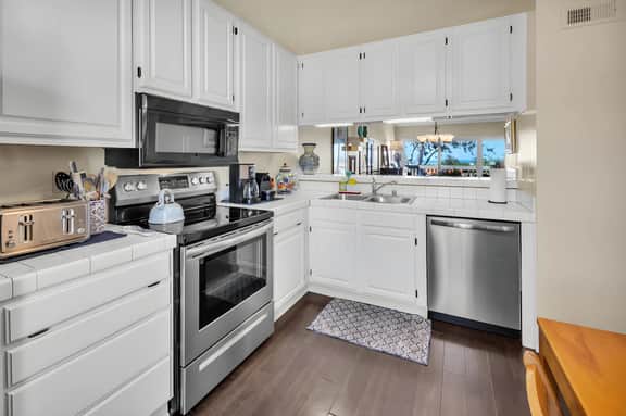 Ocean View Condo with Parking Extended Stay