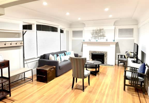 Large SF Craftsman Walkable Great for Work/Leisure