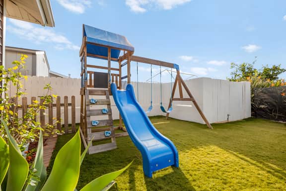 Southwest Oasis Pool, Fire Pit, Views & Family Fun
