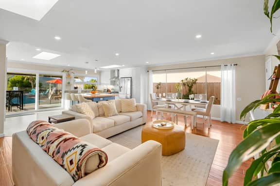 Southwest Oasis Pool, Fire Pit, Views & Family Fun