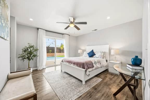 Charming 3BR w/ Hills Views, Pool & Billiards